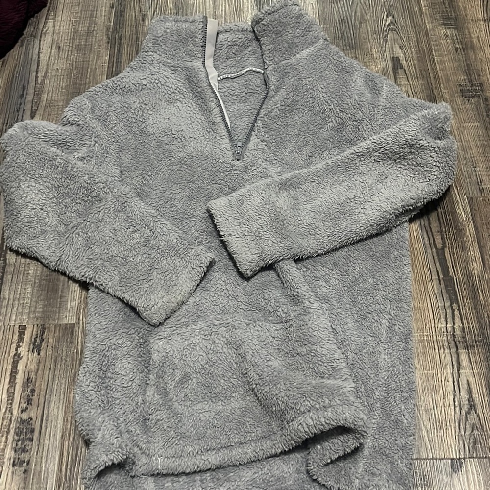 Target Sherpa Quarter Zip Size- Small